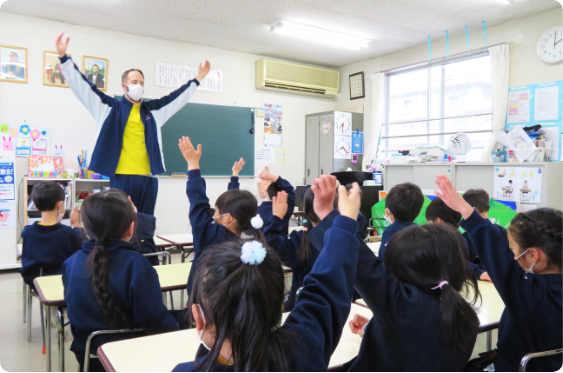 毎日英語に触れ、在園中に英検３級合格も